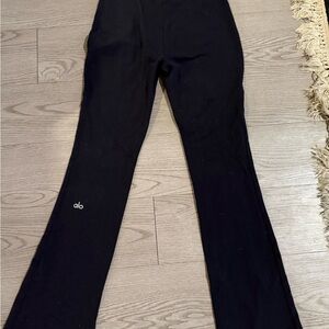 ALO Yoga Black Performance Leggings